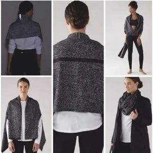 Lululemon Vinyasa Wrap / NWOT